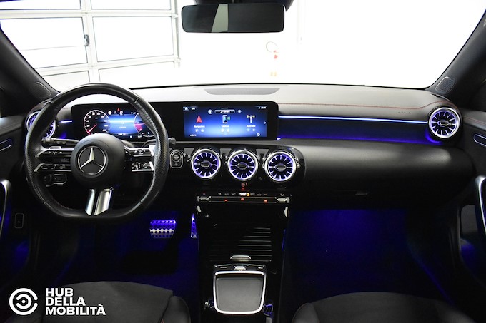 MERCEDES-BENZ CLA 200 d Automatic Shooting Brake AMG Line Advanced Plus